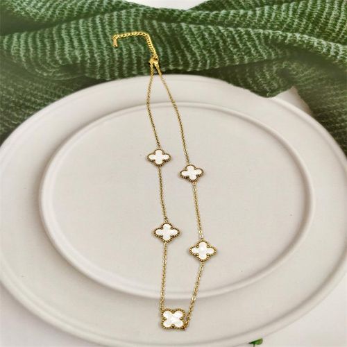 Exquisite Six-Leaf Clover Necklace 18K Gold Non-Fading Titanium Steel Fashion All-Match Temperament Female High-Grade Light Luxury Necklace With Earrings